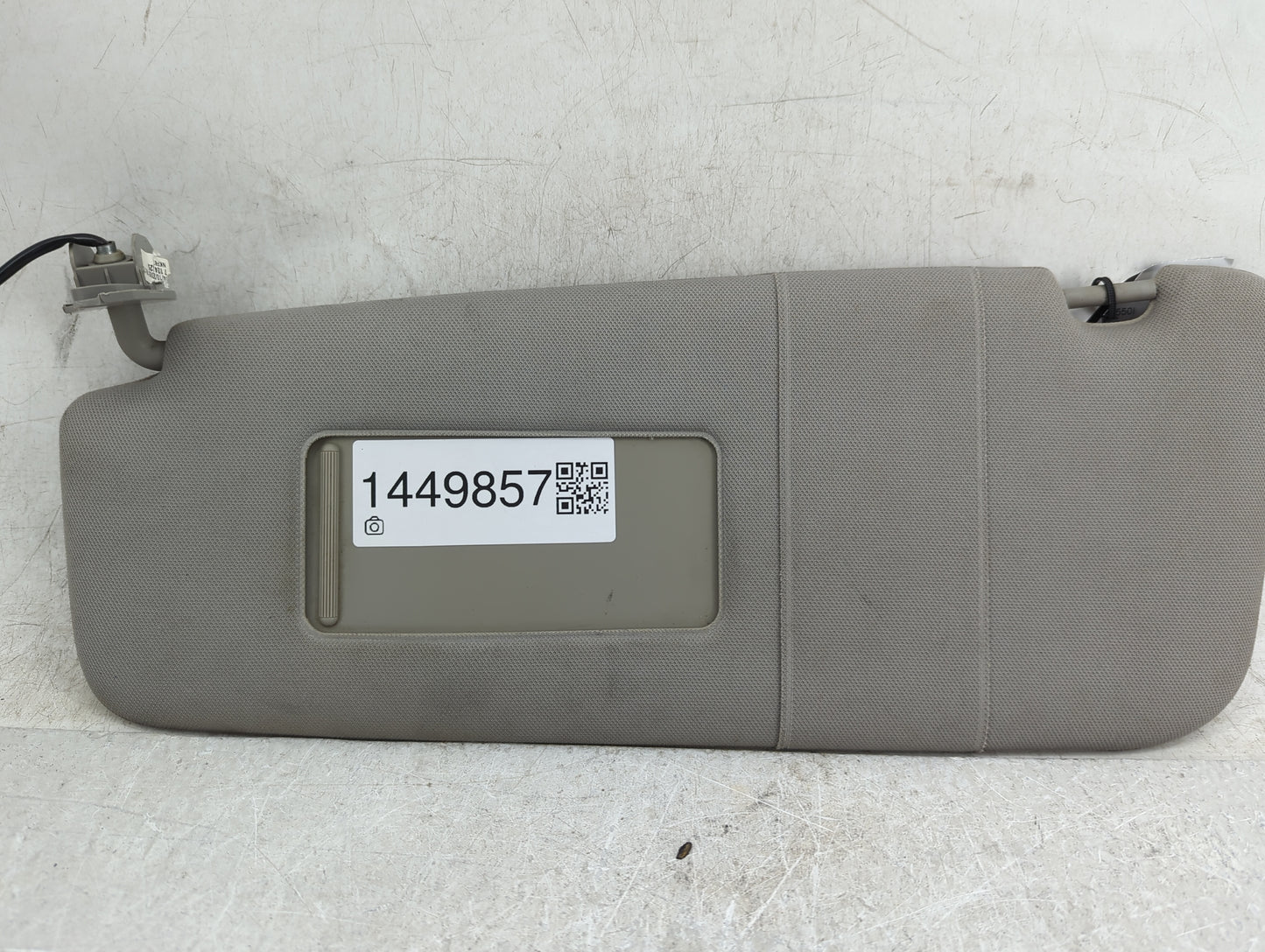 2006-2009 Bmw 550i Sun Visor Shade Replacement Driver Left Mirror Fits Fits 2004 2005 2006 2007 2008 2009 2010 OEM Used Auto