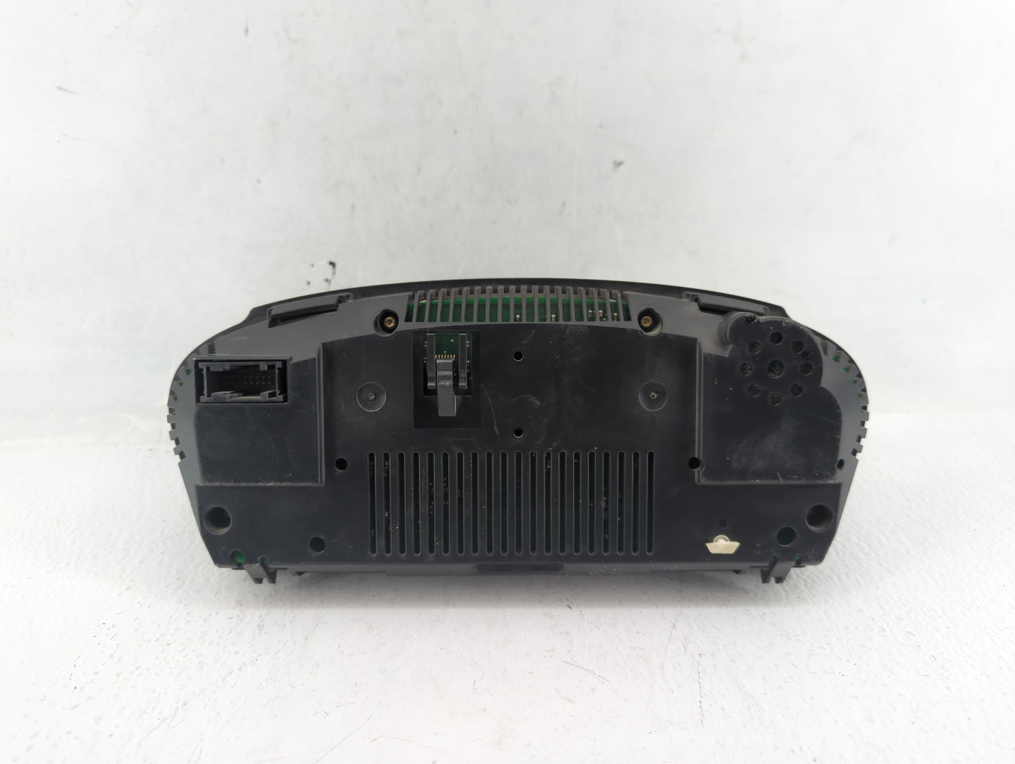 2006-2007 Bmw 550i Instrument Cluster Speedometer Gauges P/N:62.11-6 983 147 11-6 983 147 Fits Fits 2006 2007 OEM Used Auto 