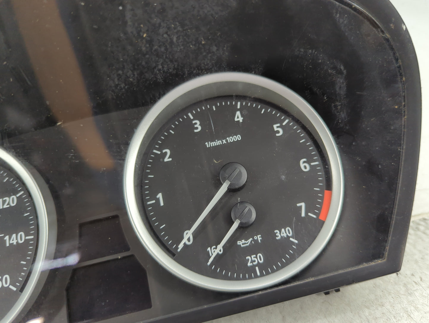 2006-2007 Bmw 650 Instrument Cluster Speedometer Gauges P/N:62.11-6 983 165 110.080.213/554 Miles:130K Fits Fits 2006 2007 O