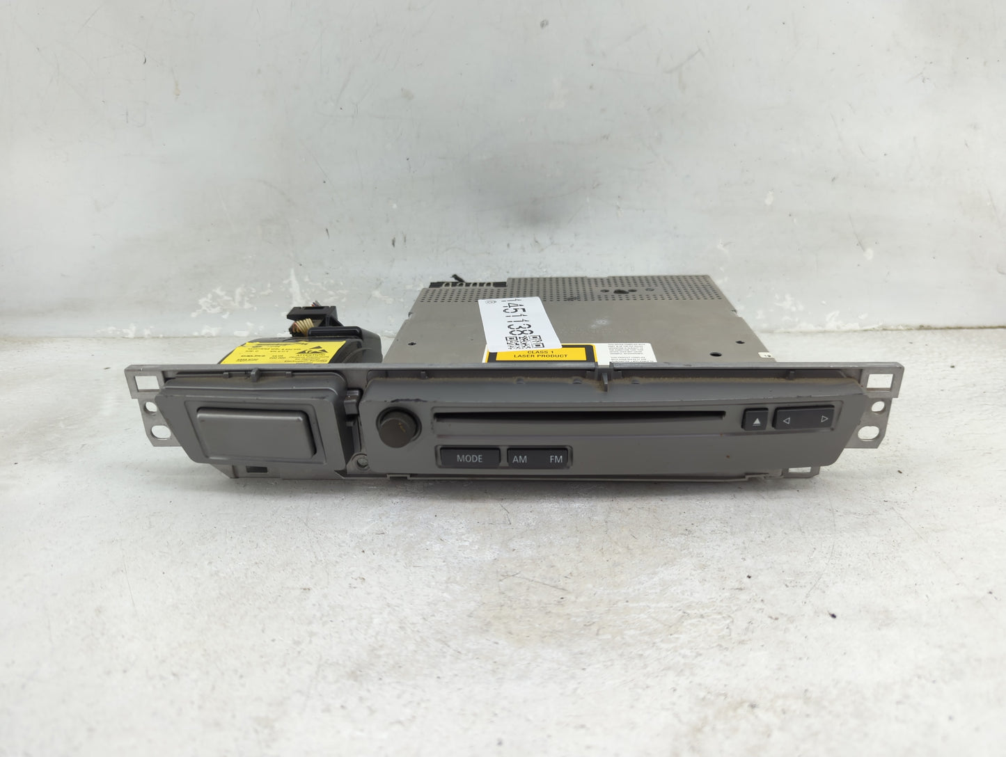 2006-2008 Bmw 750 Radio AM FM Cd Player Receiver Replacement P/N:6952345 6952346, 53339730 Fits Fits 2006 2007 2008 OEM Used