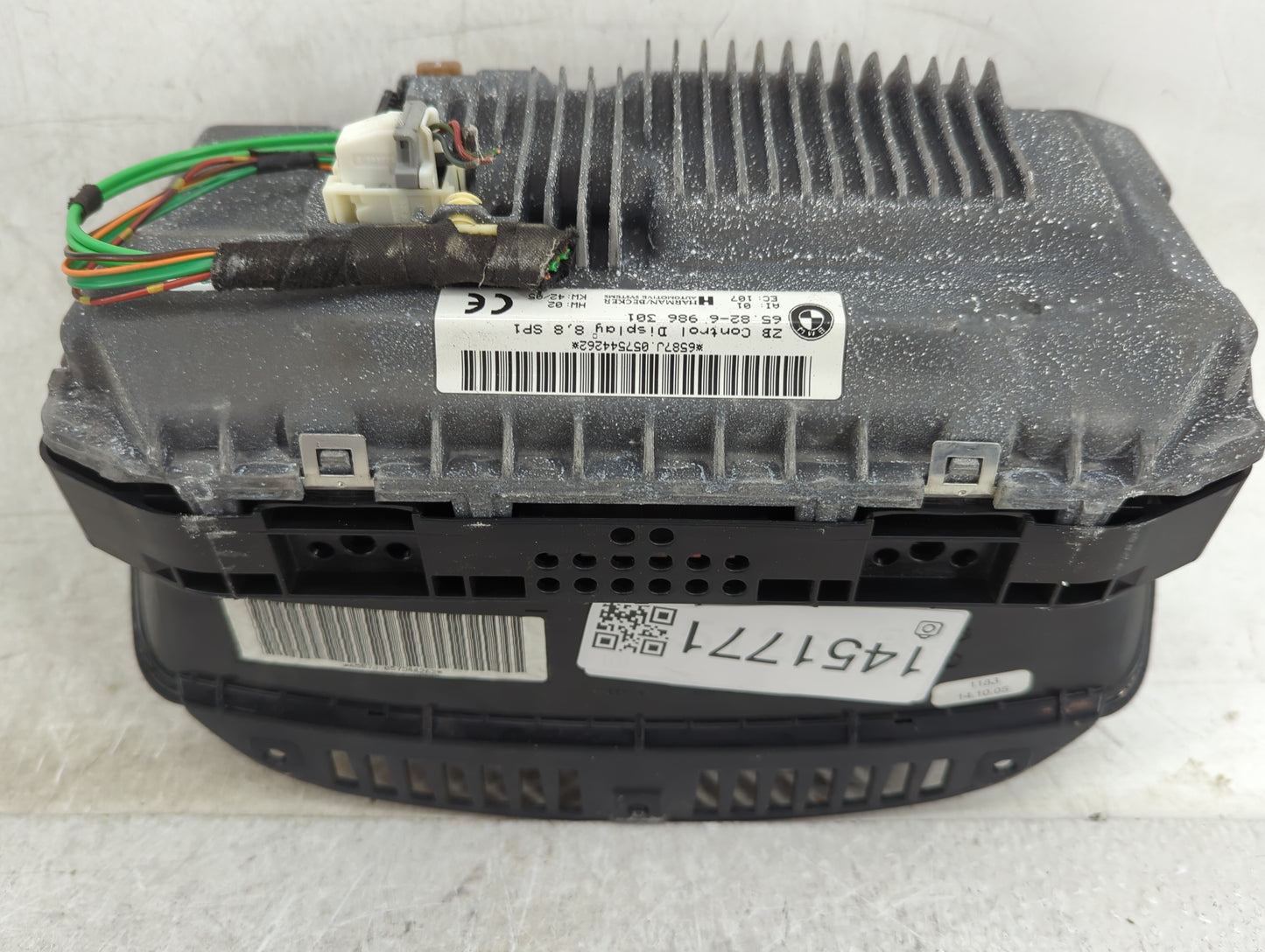 Bmw 750 Information Display Screen - Oemusedautoparts1.com