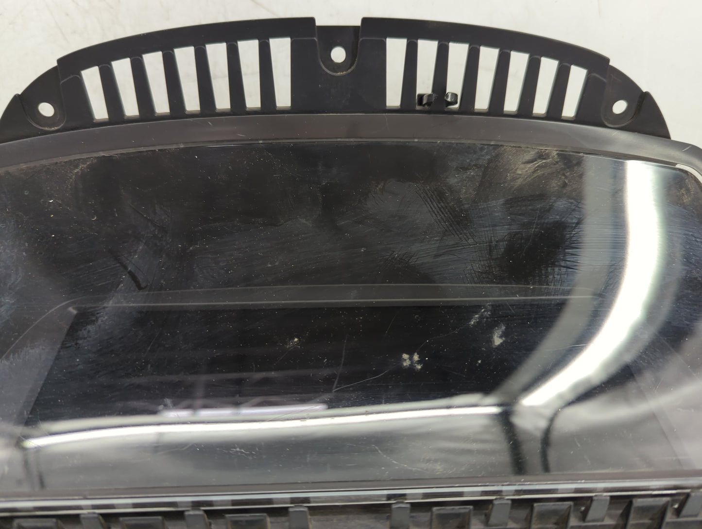 Bmw 750 Information Display Screen - Oemusedautoparts1.com