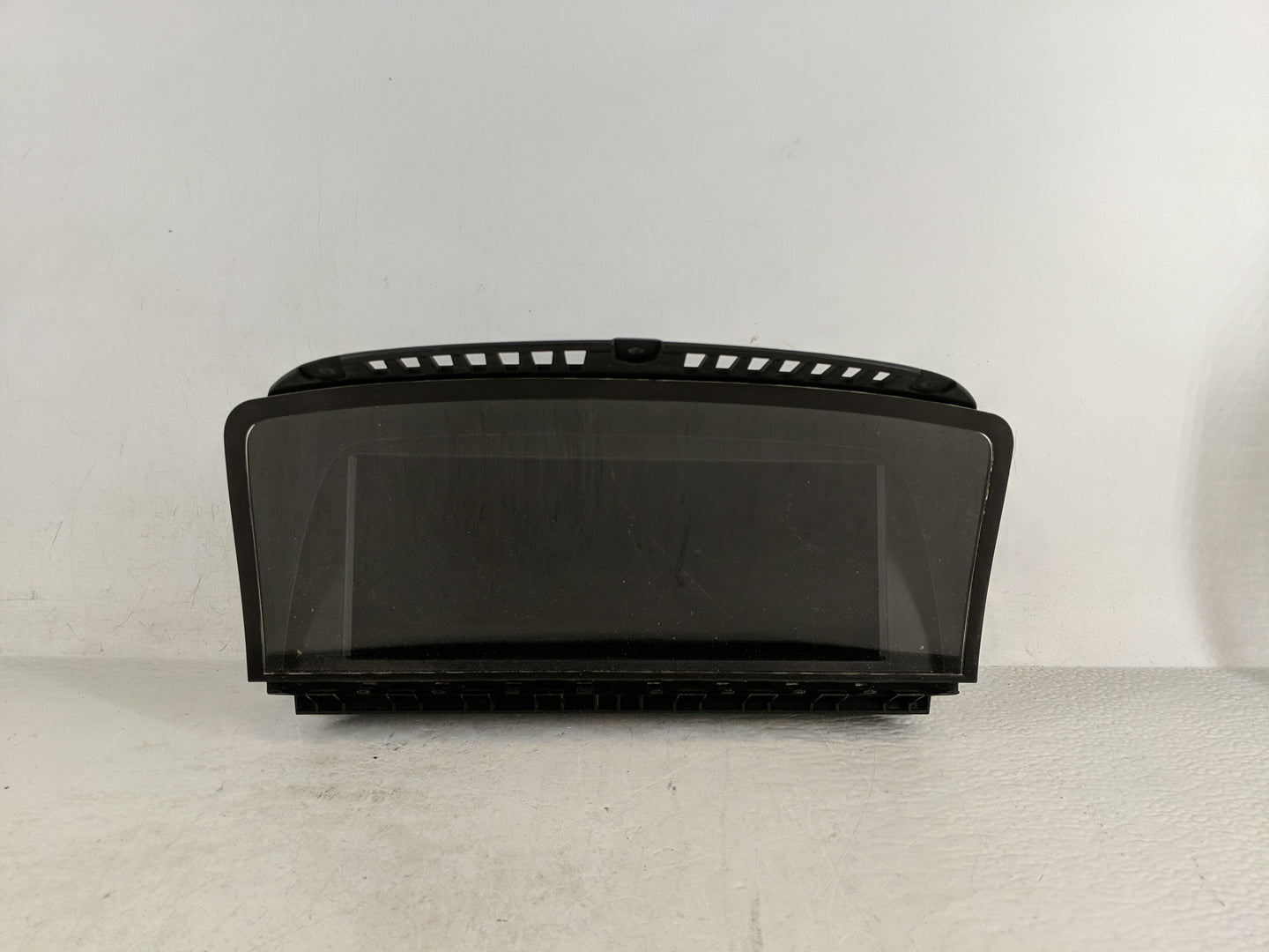 2006-2008 Bmw 750i Information Display Screen - Oemusedautoparts1.com