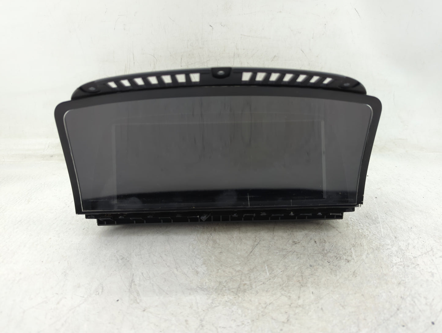 2006-2008 Bmw 750i Information Display Screen - Oemusedautoparts1.com