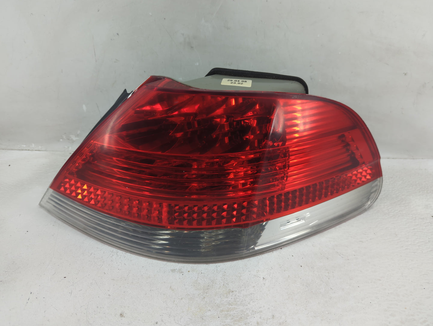 2006-2008 Bmw 750i Tail Light Assembly Passenger Right OEM P/N:325014 6938516 Fits Fits 2006 2007 2008 OEM Used Auto Parts -
