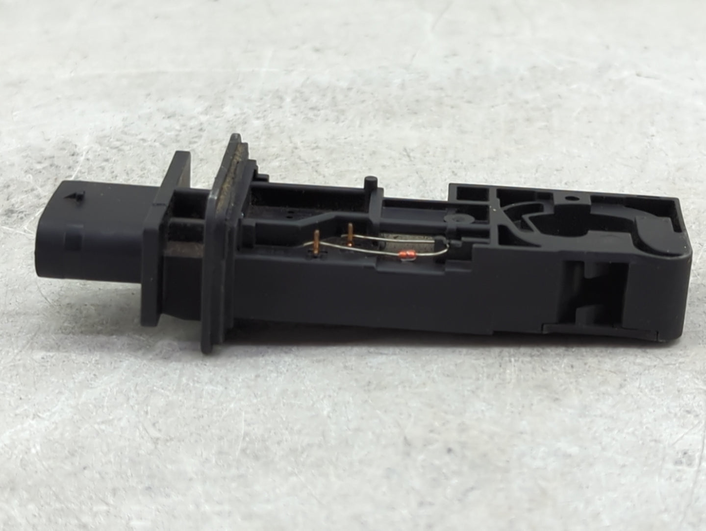 2006-2012 Bmw 750i Mass Air Flow Meter Maf 1453746 - Oemusedautoparts1.com