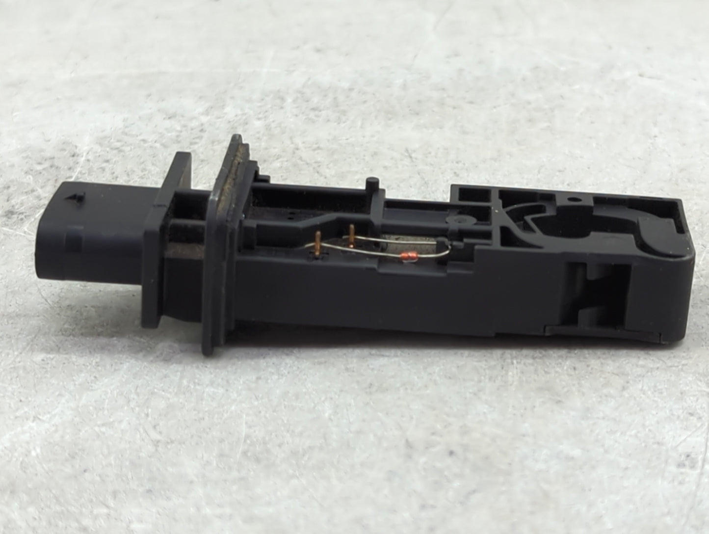 2006-2012 Bmw 750i Mass Air Flow Meter Maf 1453746 - Oemusedautoparts1.com