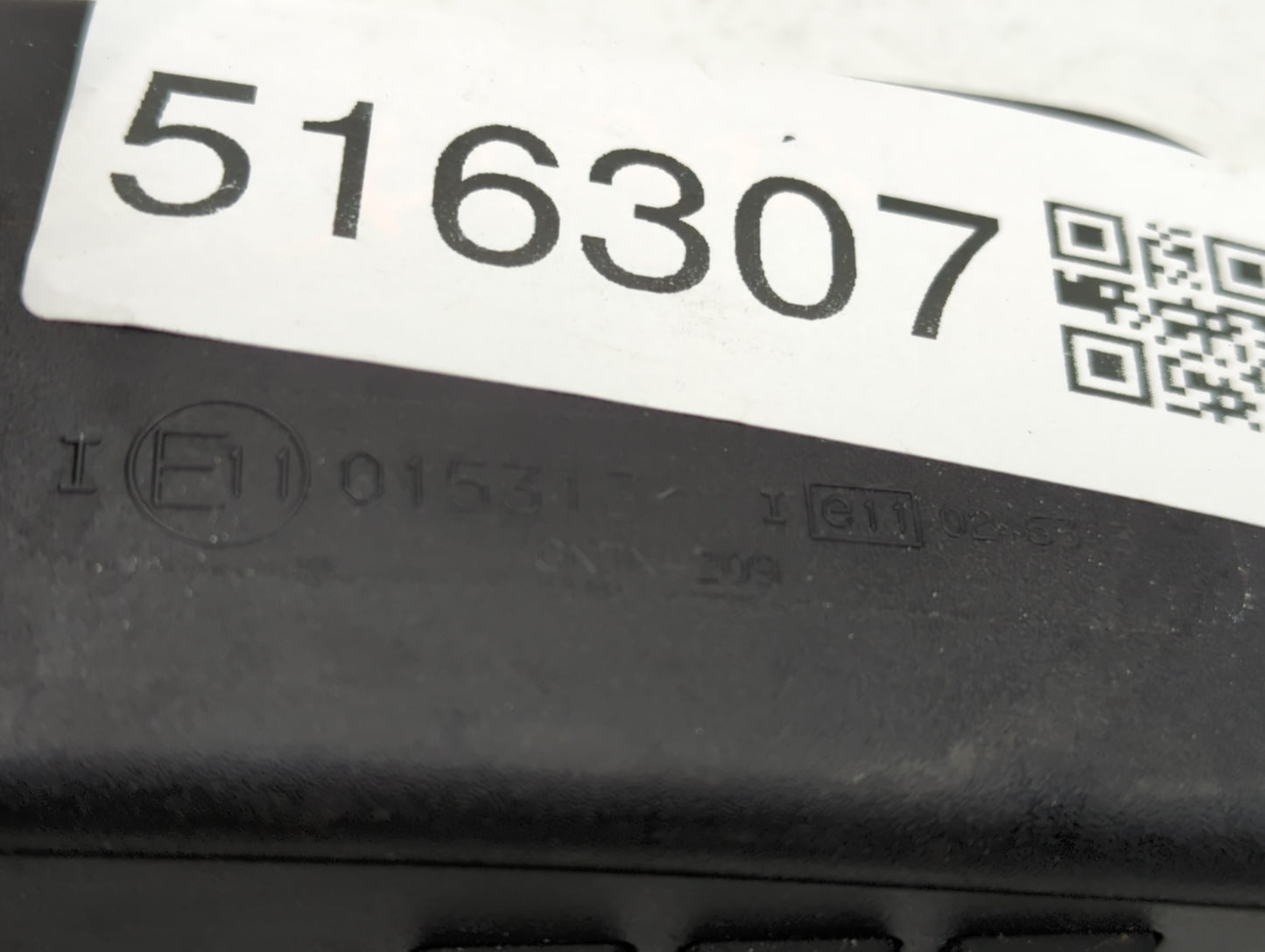 2006 Bmw 750i Interior Rear View Mirror Replacement OEM P/N:E11015313 E11015891, E11025891 Fits OEM Used Auto Parts - Oemuse