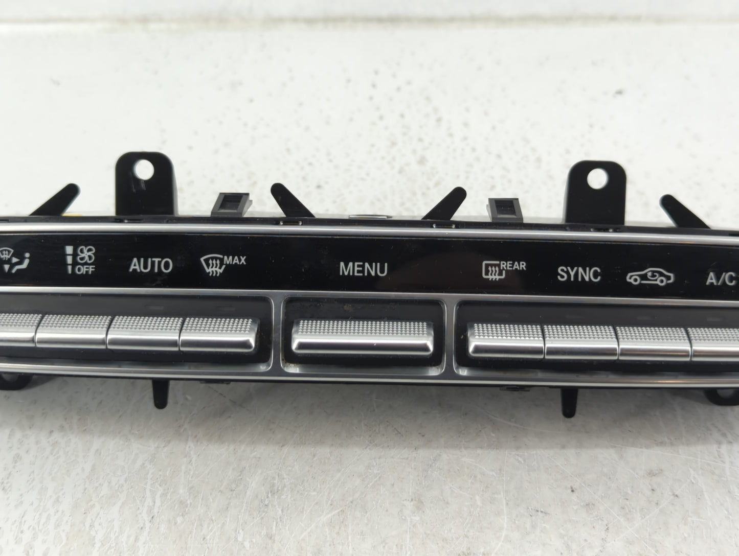 2006-2008 Bmw 750i Climate Control Module Temperature AC/Heater Replacement P/N:A 205 905 47 06 Fits Fits 2006 2007 2008 OEM