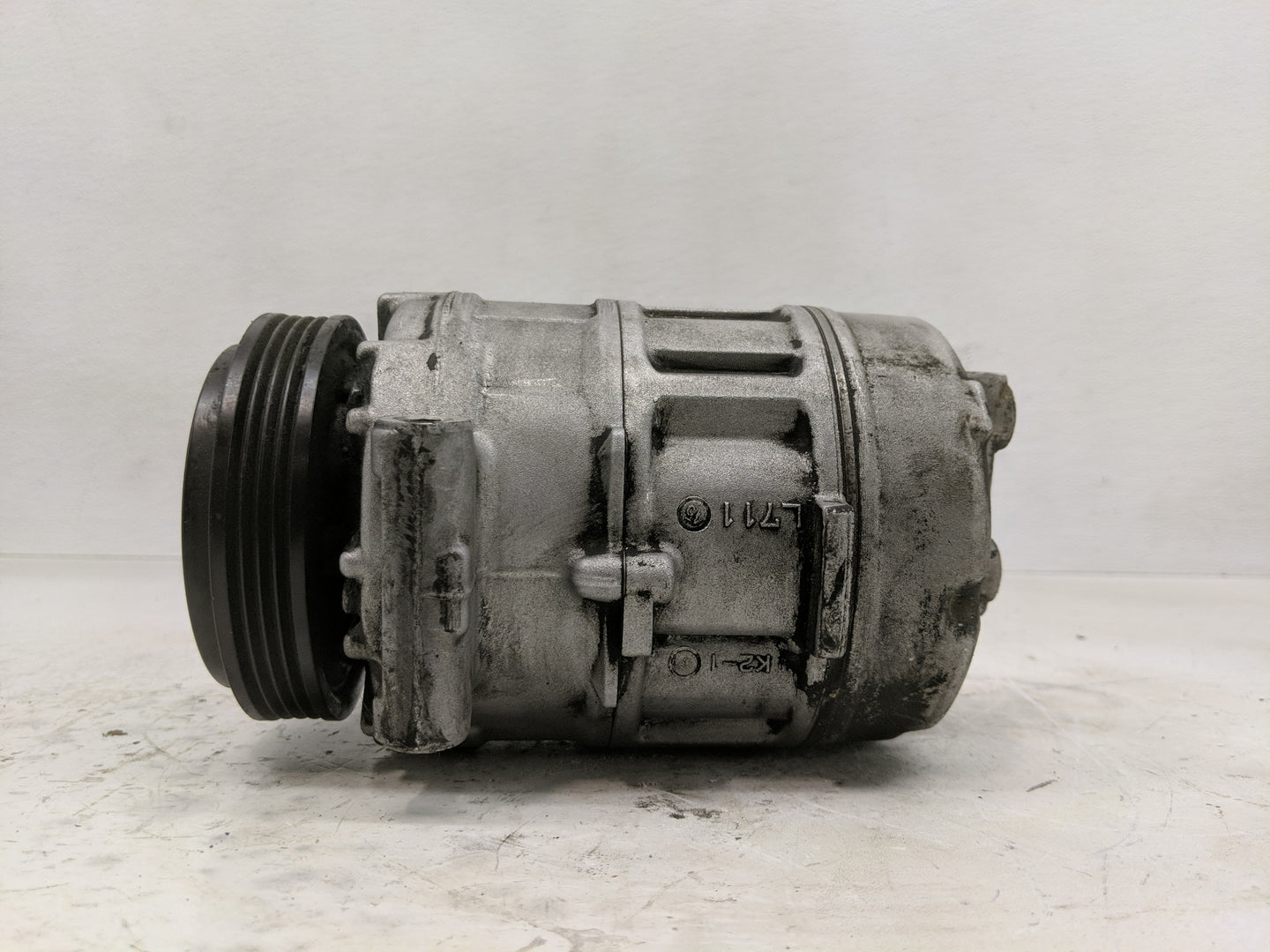 Bmw 750li Air Conditioning A/c Ac Compressor Oem - Oemusedautoparts1.com
