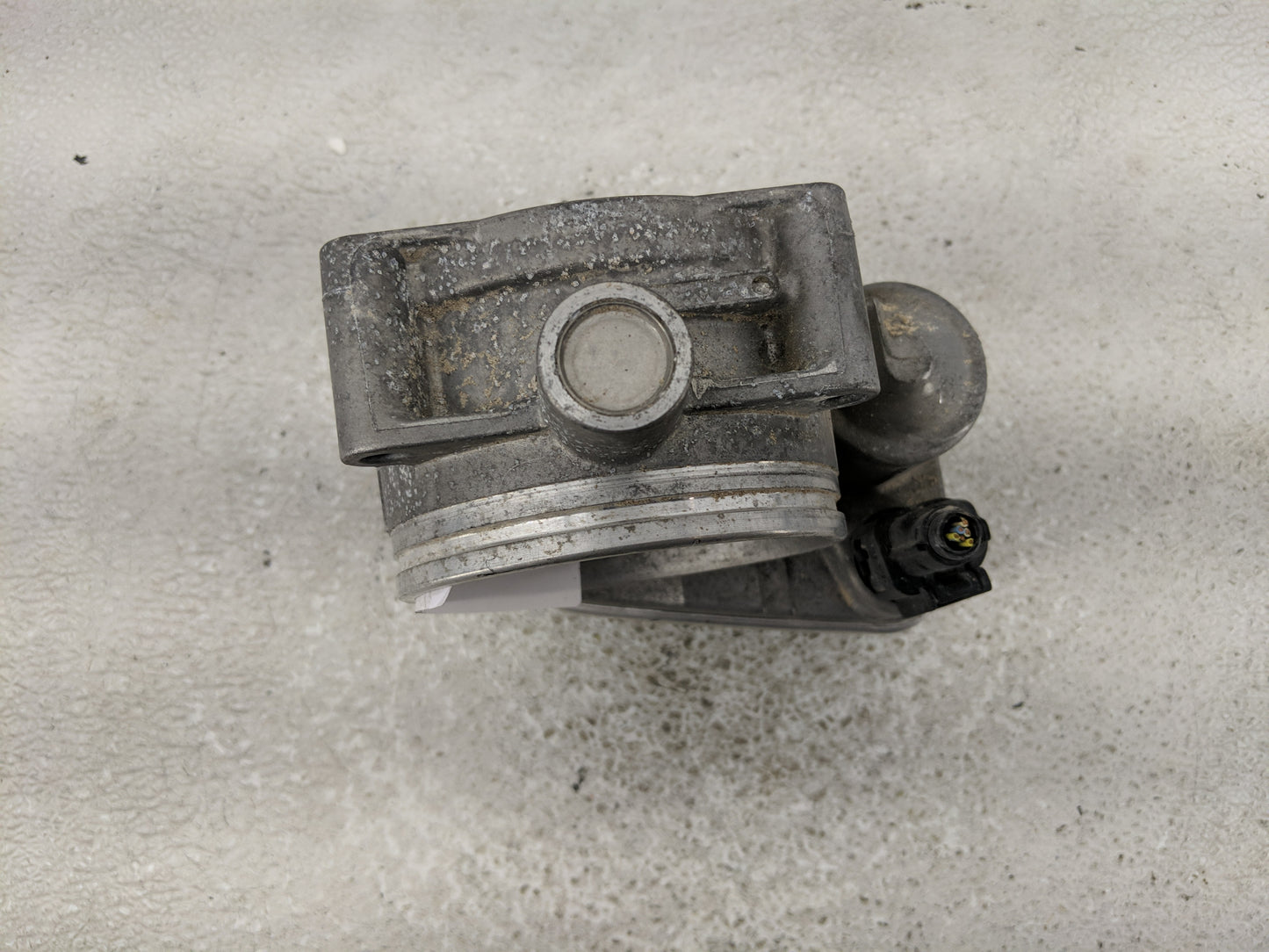 2006 Bmw 750li Throttle Body P/N:1354 7 535 308 A2C53063524 Fits Fits 2007 2008 2009 2010 OEM Used Auto Parts - Oemusedautop