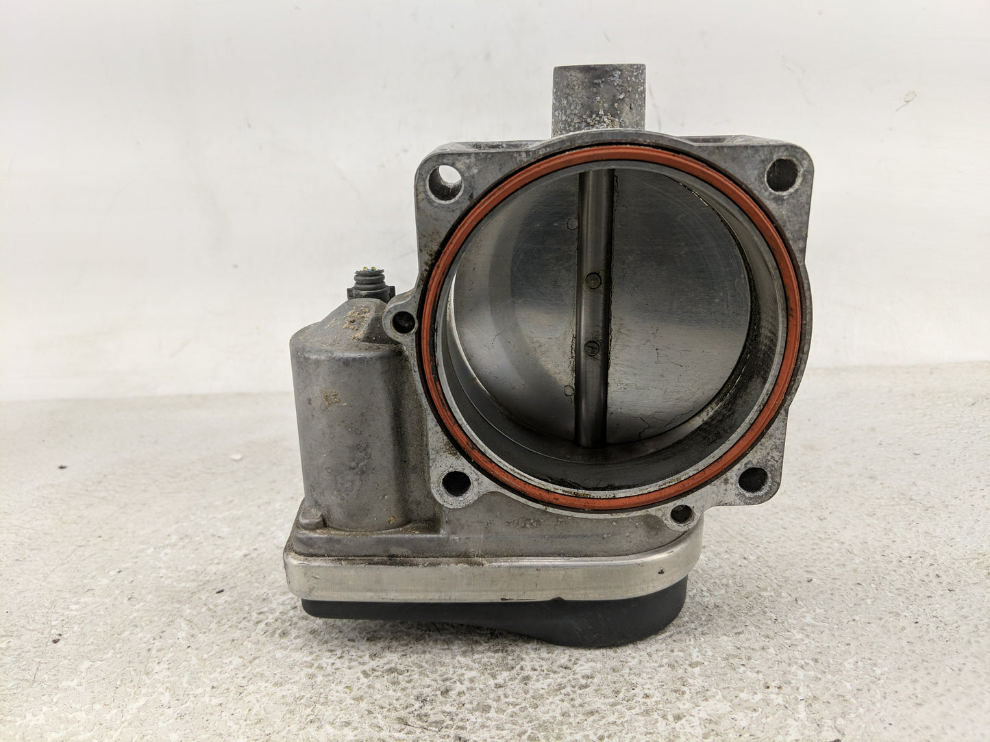2006 Bmw 750li Throttle Body P/N:1354 7 535 308 A2C53063524 Fits Fits 2007 2008 2009 2010 OEM Used Auto Parts - Oemusedautop