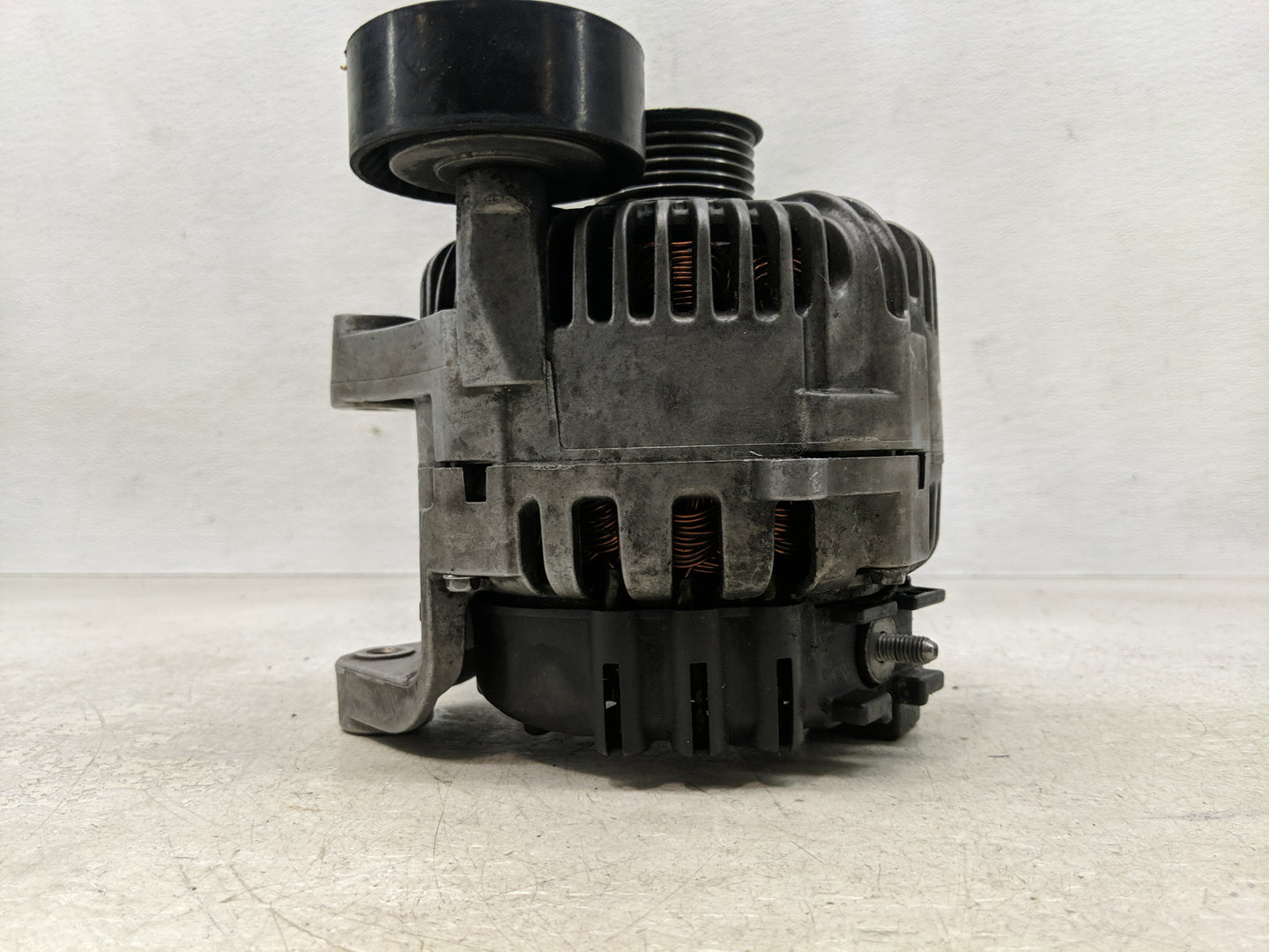 2006 Bmw 750li Alternator Replacement Generator Charging Assembly Engine OEM P/N:7542934 AI04 Fits Fits 2007 2008 2009 2010 