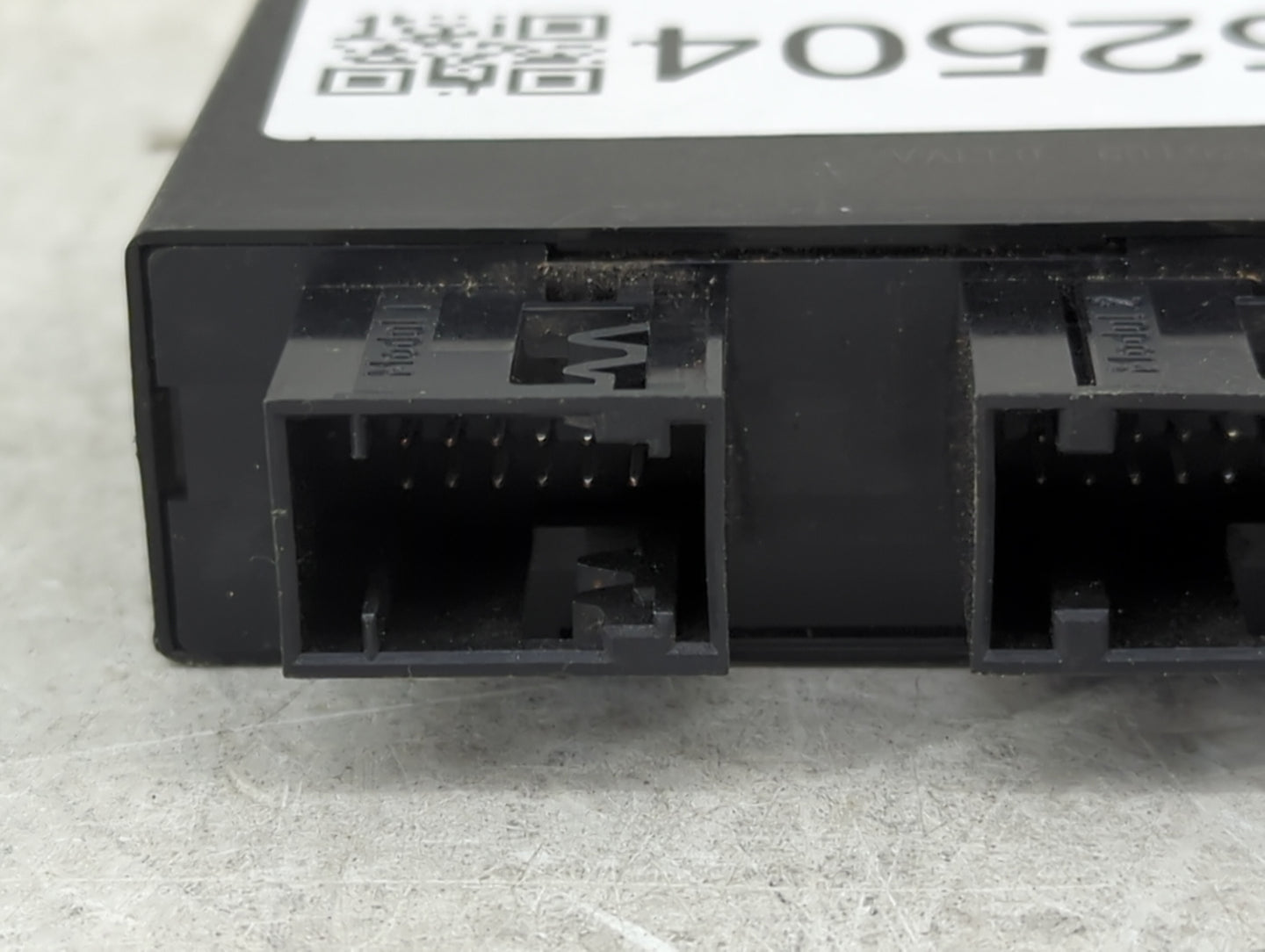 Bmw 750li Body Control Module Bcm Inner Cabin Fuse Box 601.929 - Oemusedautoparts1.com