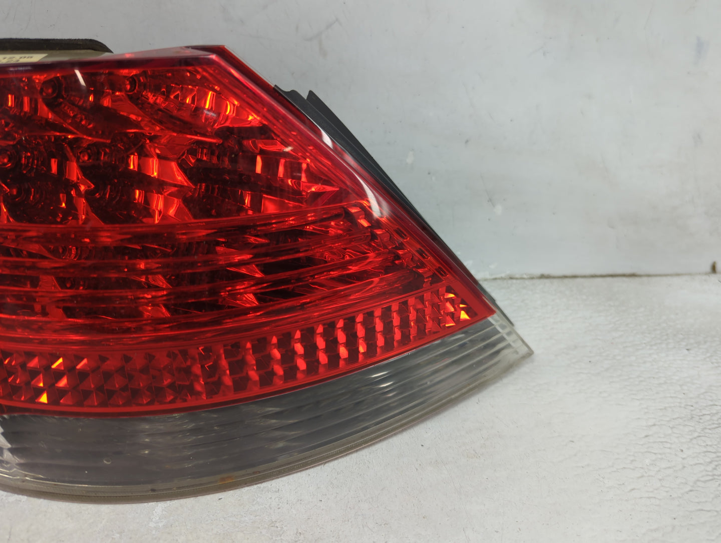 2006 Bmw 750li Tail Light Assembly Driver Left OEM Fits Fits 2007 2008 OEM Used Auto Parts - Oemusedautoparts1.com