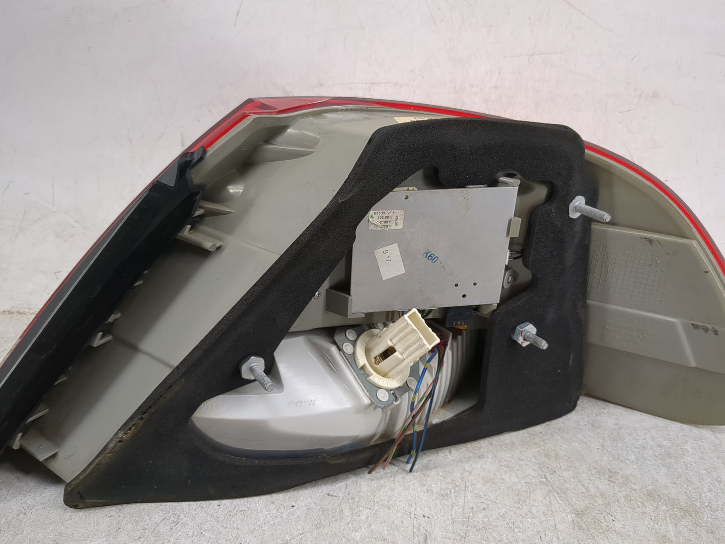 2006 Bmw 750li Tail Light Assembly Driver Left OEM Fits Fits 2007 2008 OEM Used Auto Parts - Oemusedautoparts1.com