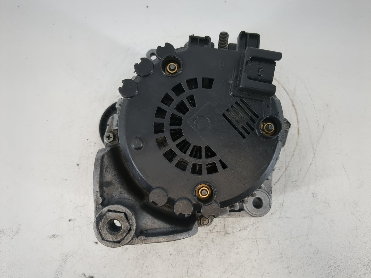 2006 Bmw 750li Alternator Replacement Generator Charging Assembly Engine OEM Fits Fits 2007 2008 2009 2010 OEM Used Auto Par