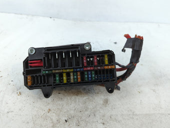 compare product 2006 Bmw 7 Series Fusebox Fuse Box Panel Relay Module P/N:106887 10 6113 6 900 583-0 Fits Fits 2002 2003 2004 2005 2007 2008 OEM Used Auto Parts