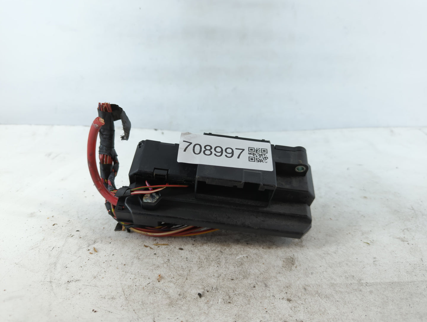 2006 Bmw 7 Series Fusebox Fuse Box Panel Relay Module P/N:106887 10 6113 6 900 583-0 Fits Fits 2002 2003 2004 2005 2007 2008