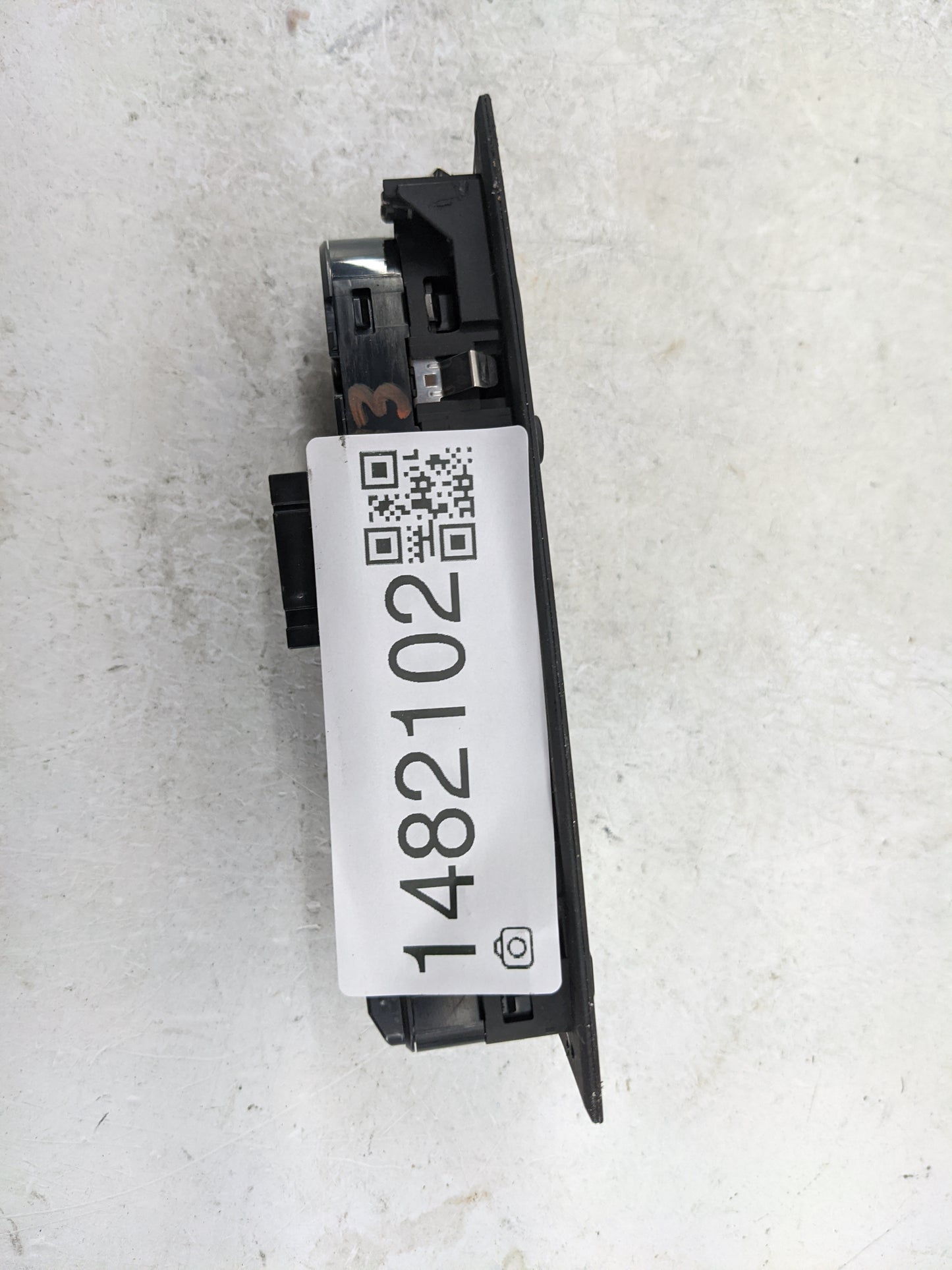 2006 Bmw M3 Master Power Window Switch Replacement Driver Side Left P/N:6948632-06 Fits OEM Used Auto Parts - Oemusedautopar