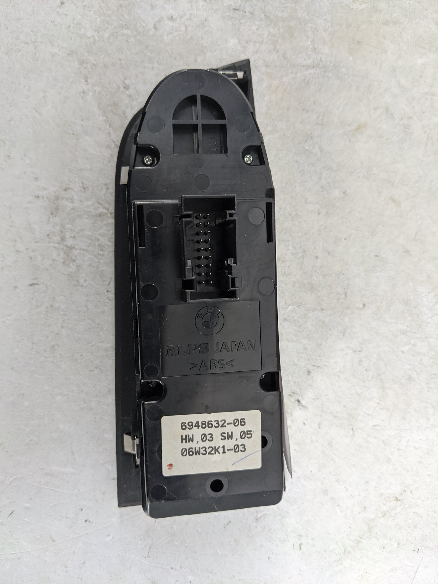 2006 Bmw M3 Master Power Window Switch Replacement Driver Side Left P/N:6948632-06 Fits OEM Used Auto Parts - Oemusedautopar