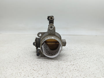 2006-2010 Bmw M6 Throttle Body P/N:7834831-03 Fits Fits 2006 2007 2008 2009 2010 OEM Used Auto Parts - Oemusedautoparts1.com