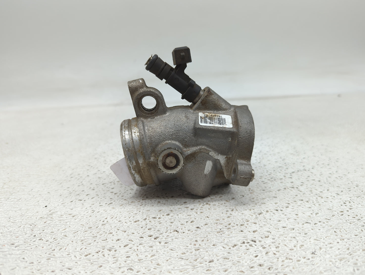2006-2010 Bmw M6 Throttle Body P/N:7834831-03 Fits Fits 2006 2007 2008 2009 2010 OEM Used Auto Parts - Oemusedautoparts1.com