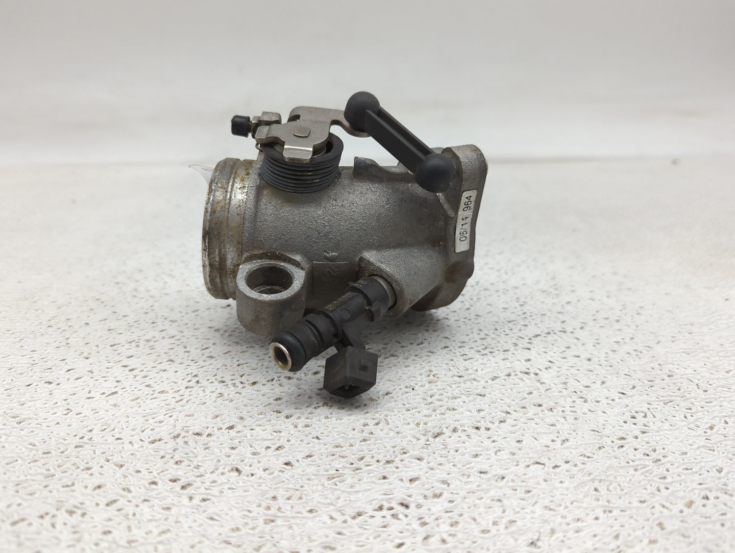 2006-2010 Bmw M6 Throttle Body P/N:7834788 01 Fits Fits 2006 2007 2008 2009 2010 OEM Used Auto Parts - Oemusedautoparts1.com