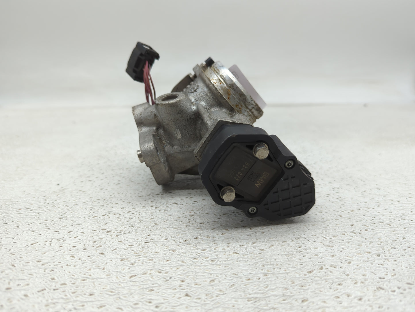2006-2010 Bmw M6 Throttle Body P/N:737982Z6 7836160, 91775340/02 Fits Fits 2006 2007 2008 2009 2010 OEM Used Auto Parts - Oe