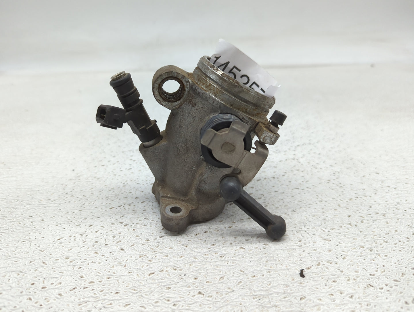2006-2010 Bmw M6 Throttle Body P/N:7833133 Fits Fits 2006 2007 2008 2009 2010 OEM Used Auto Parts - Oemusedautoparts1.com