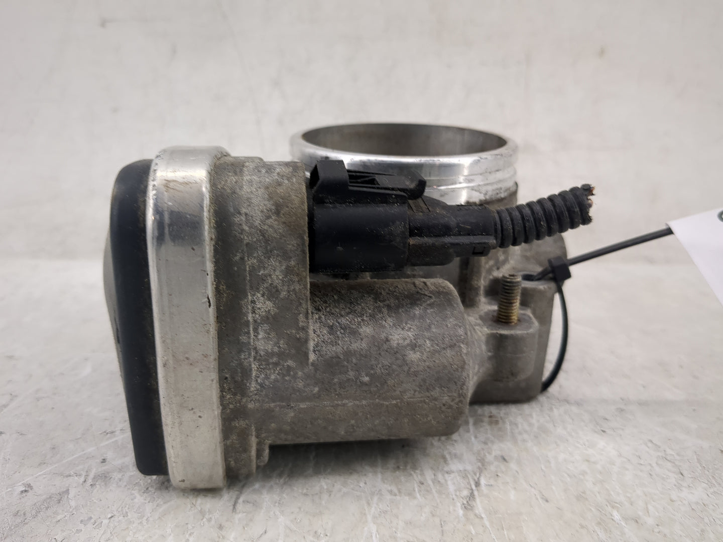 2004-2006 Bmw X3 Throttle Body P/N:1354 7 502 444-05 Fits Fits 2001 2002 2003 2004 2005 2006 OEM Used Auto Parts - Oemusedau