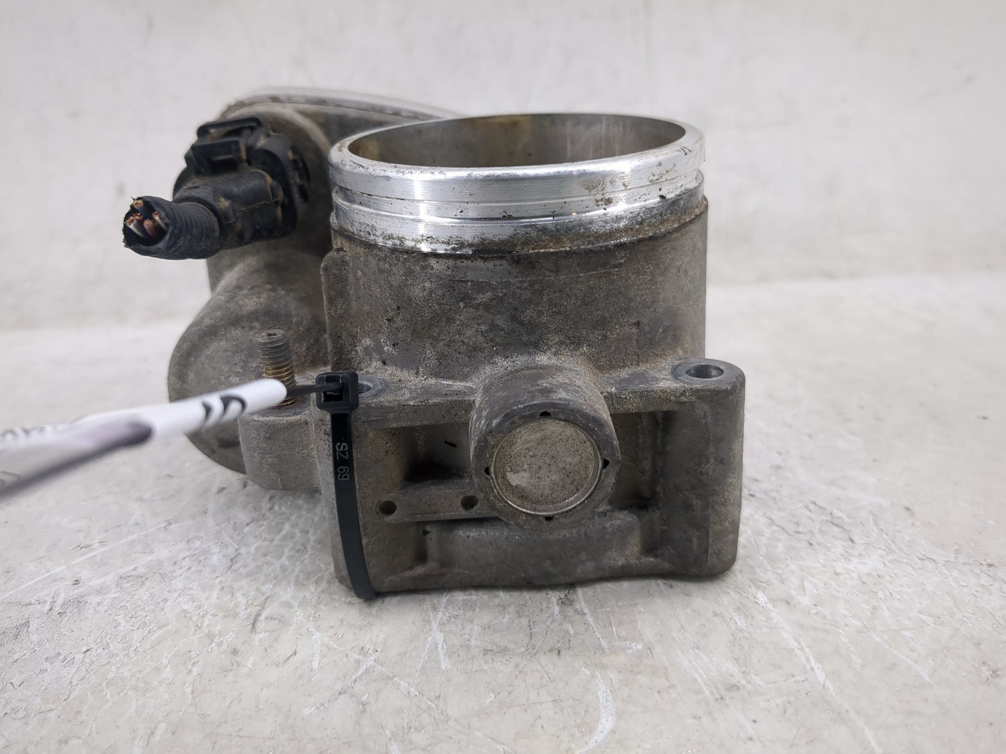 2004-2006 Bmw X3 Throttle Body P/N:1354 7 502 444-05 Fits Fits 2001 2002 2003 2004 2005 2006 OEM Used Auto Parts - Oemusedau