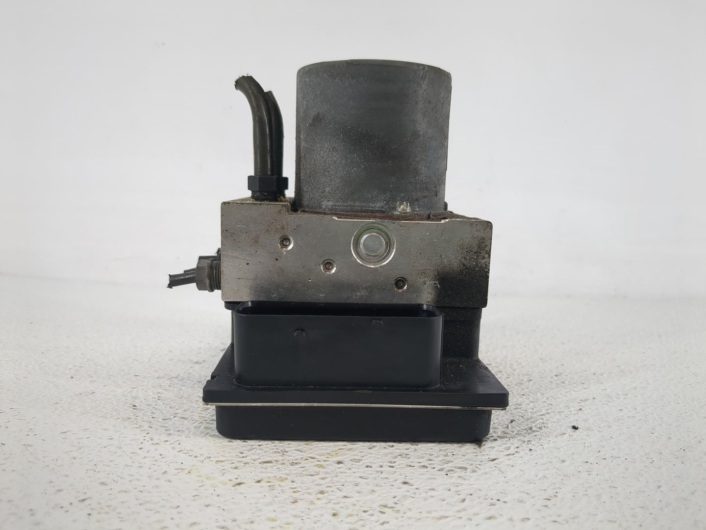 2004-2006 Bmw X5 ABS Pump Control Module Replacement P/N:3451 6762059-01 Fits Fits 2004 2005 2006 OEM Used Auto Parts - Oemu