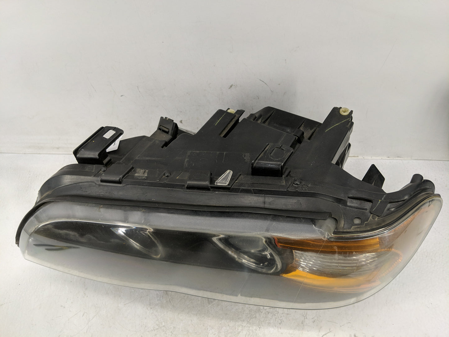 Bmw X5 Driver Left Oem Head Light Headlight Lamp - Oemusedautoparts1.com