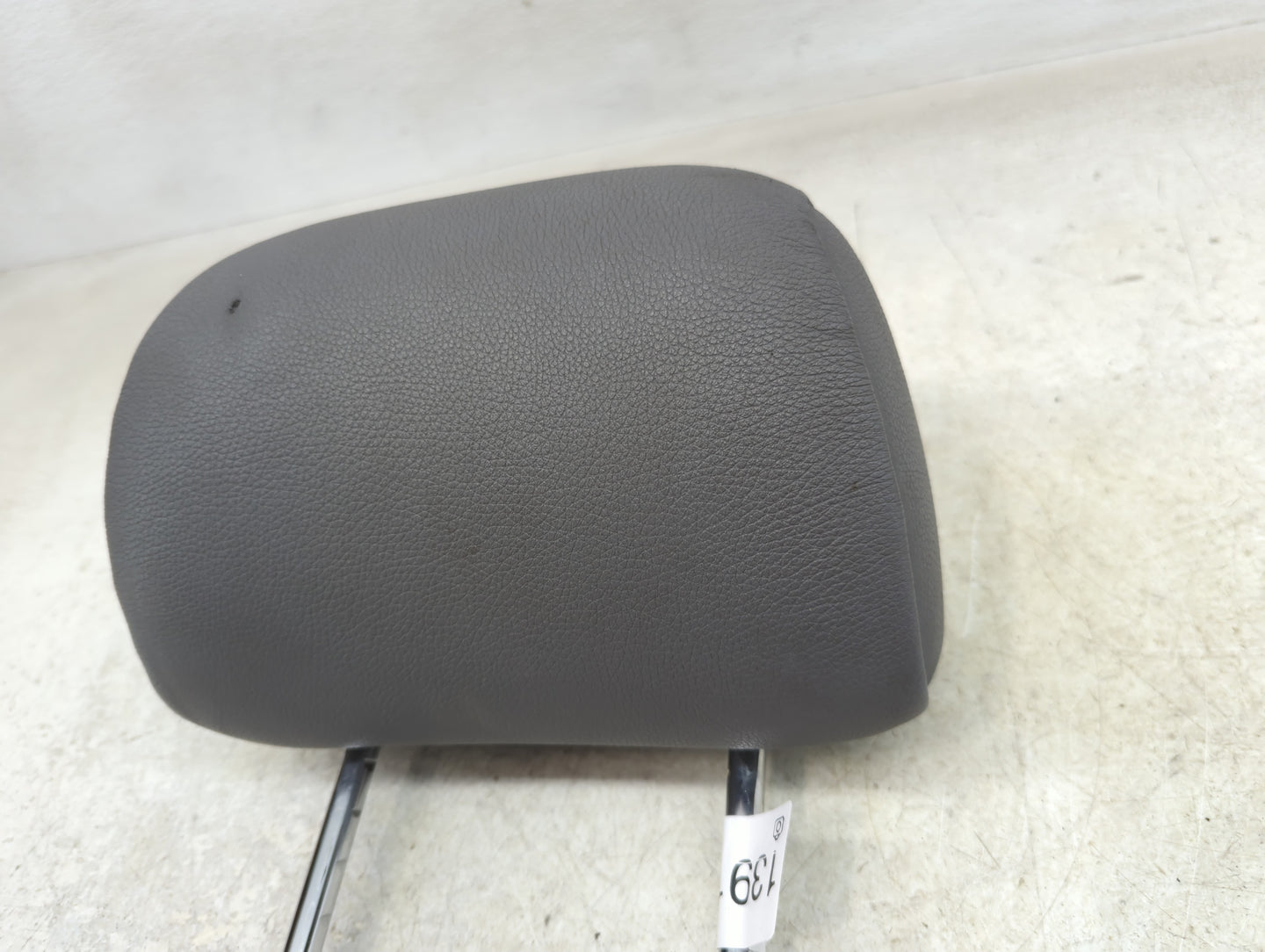 2006 Bmw X5 Headrest Head Rest Rear Seat Fits OEM Used Auto Parts - Oemusedautoparts1.com