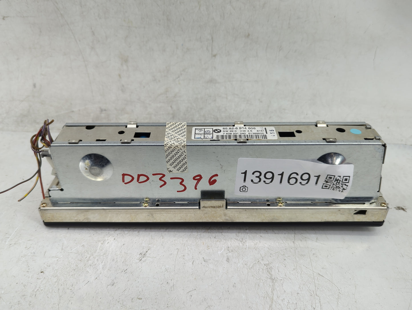 2000-2006 Bmw X5 Radio AM FM Cd Player Receiver Replacement P/N:7 609 231 040 Fits Fits 2000 2001 2002 2003 2004 2005 2006 O