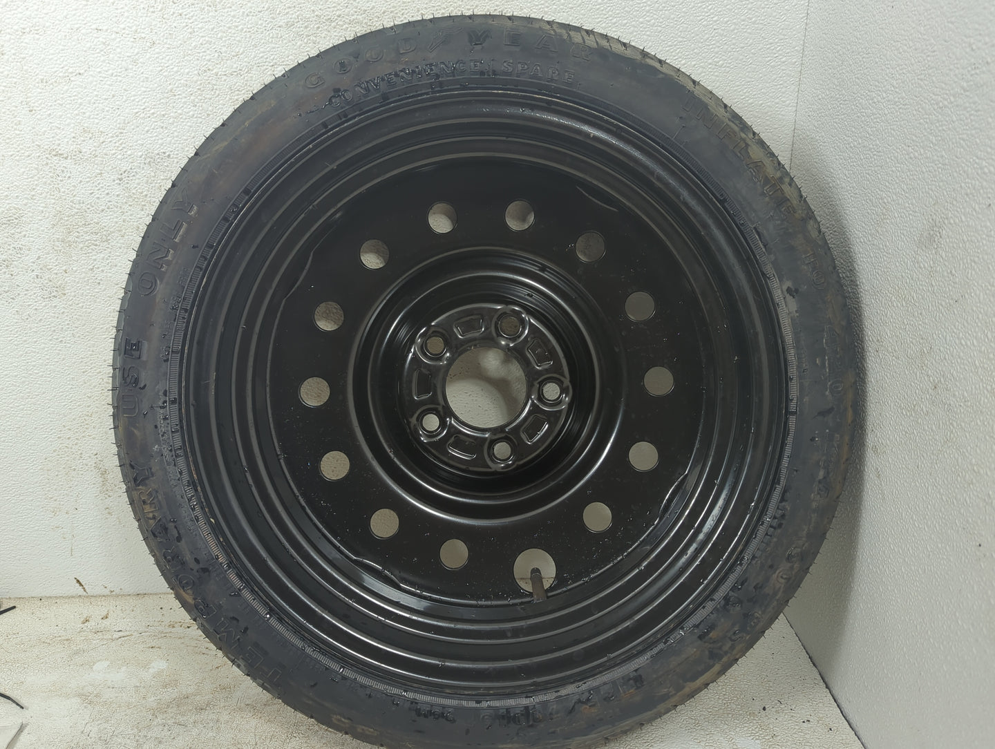 2005-2009 Buick Lacrosse Spare Donut Tire Wheel Rim Oem 1145416 - Oemusedautoparts1.com