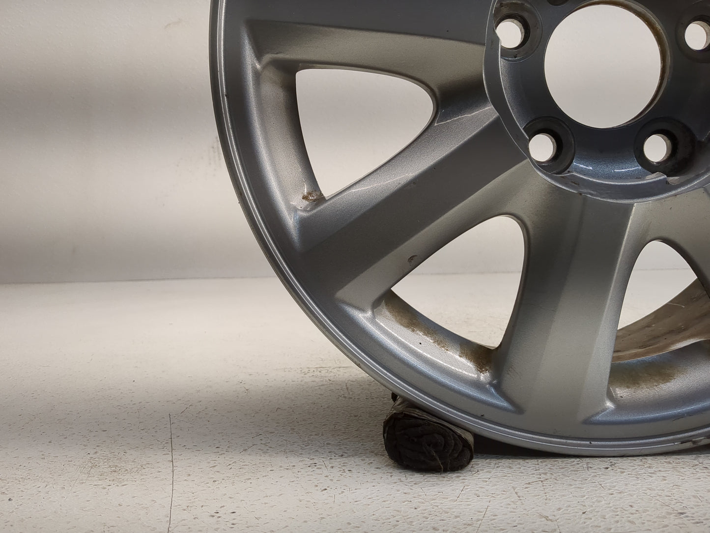 2005-2006 Buick Lacrosse Oem Wheel Rim - Oemusedautoparts1.com