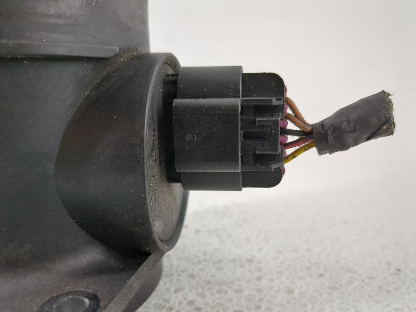 2005-2009 Buick Lacrosse Mass Air Flow Meter Maf - Oemusedautoparts1.com