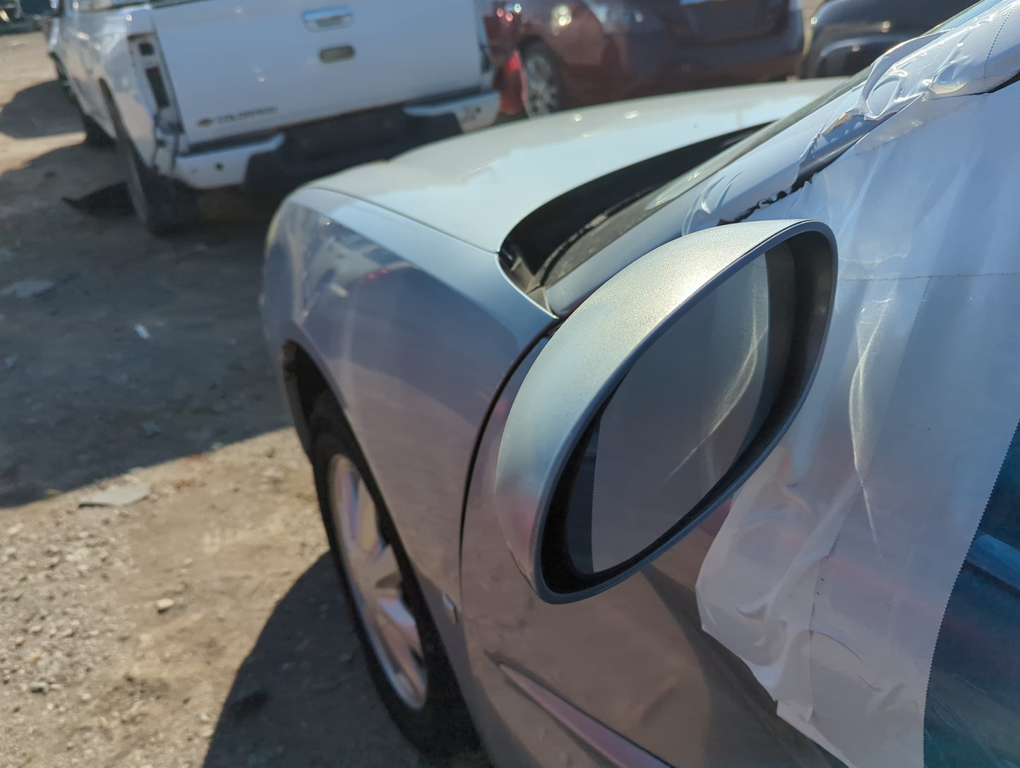 2005-2008 Buick Lacrosse Driver Side View Mirror - Left Door Mirror OEM Used - Oemusedautoparts1.com