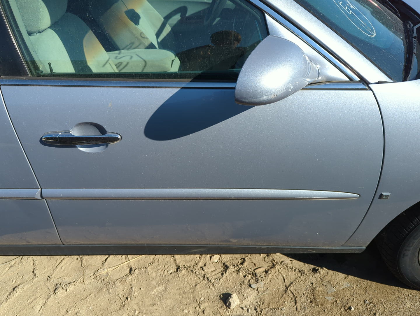 2005-2009 Buick Lacrosse Passenger Front Door Oem - Oemusedautoparts1.com