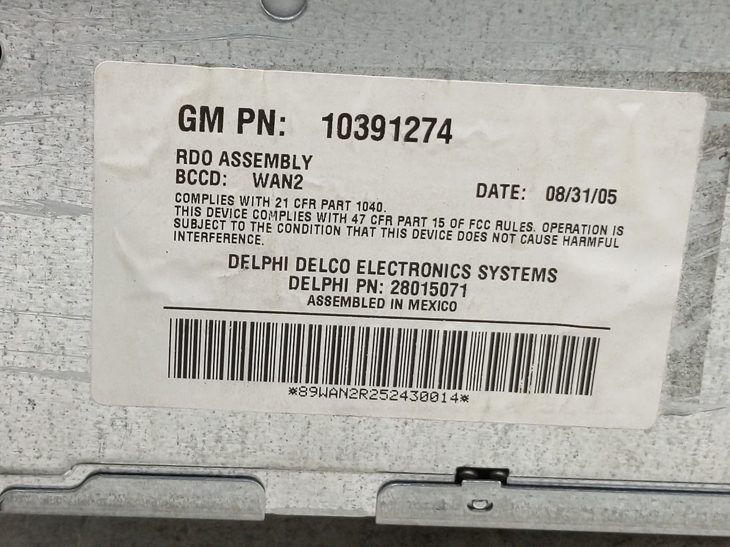 2005-2007 Buick Lacrosse Radio AM FM Cd Player Receiver Replacement P/N:10391274 Fits Fits 2005 2006 2007 OEM Used Auto Part