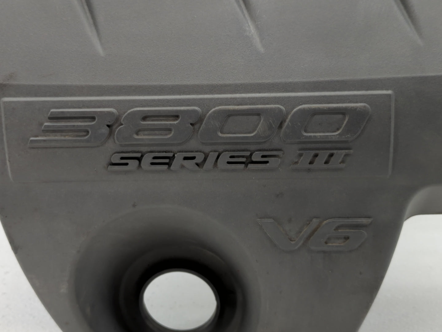 2006 Buick Lacrosse Engine Cover - Oemusedautoparts1.com