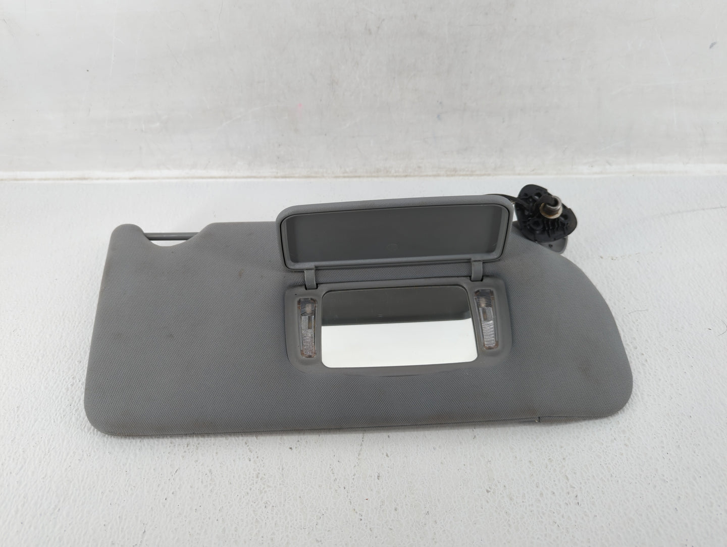 2005-2009 Buick Lacrosse Sun Visor Shade Replacement Passenger Right Mirror Fits Fits 2005 2006 2007 2008 2009 OEM Used Auto