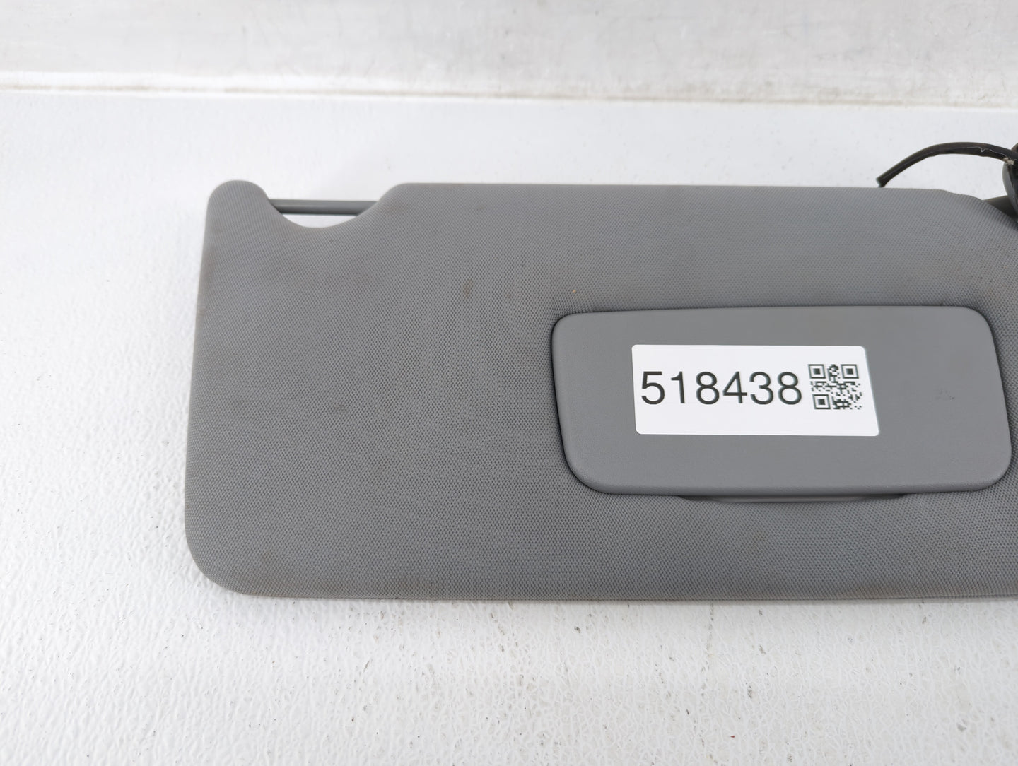 2005-2009 Buick Lacrosse Sun Visor Shade Replacement Passenger Right Mirror Fits Fits 2005 2006 2007 2008 2009 OEM Used Auto