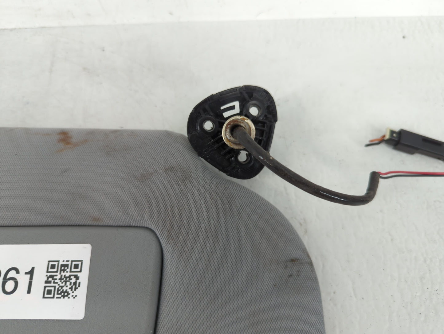 2005-2009 Buick Lacrosse Sun Visor Shade Replacement Passenger Right Mirror Fits Fits 2005 2006 2007 2008 2009 OEM Used Auto