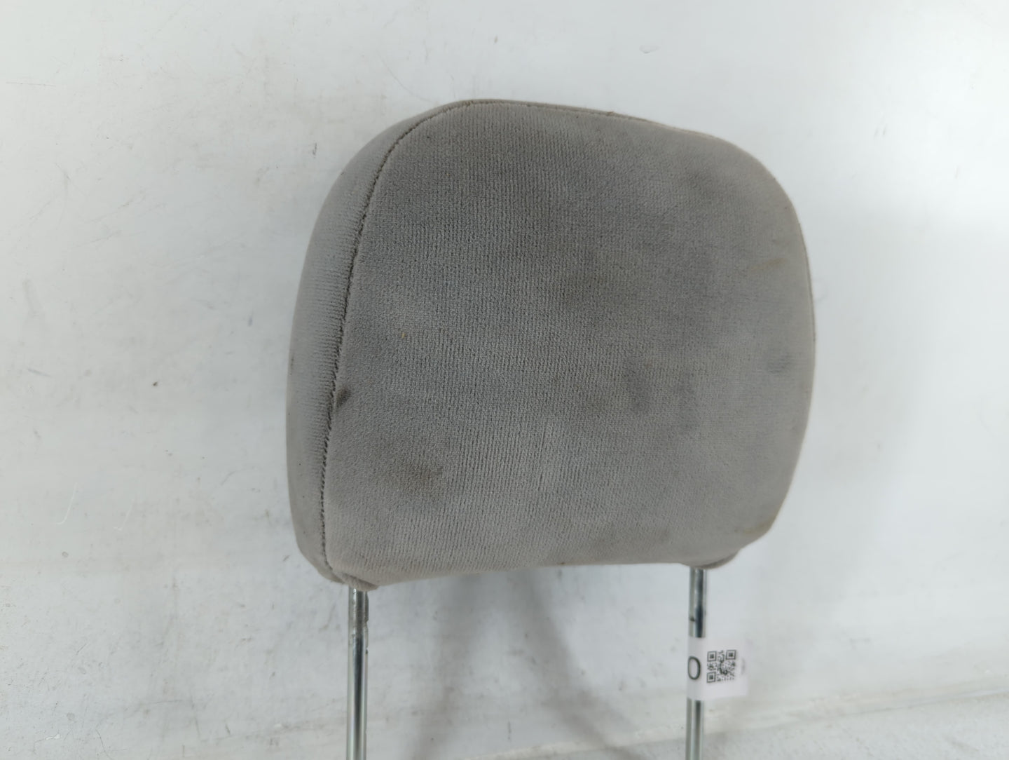 2005-2009 Buick Lacrosse Headrest Head Rest Rear Seat Gray - Oemusedautoparts1.com