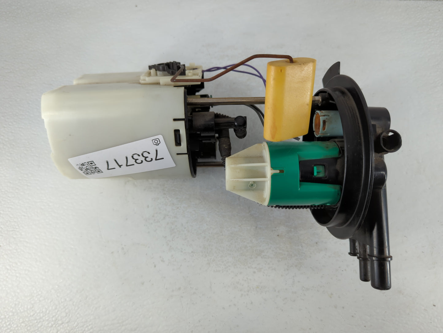 2005-2006 Buick Lacrosse Electrical Gas Fuel Pump Assembly - Oemusedautoparts1.com