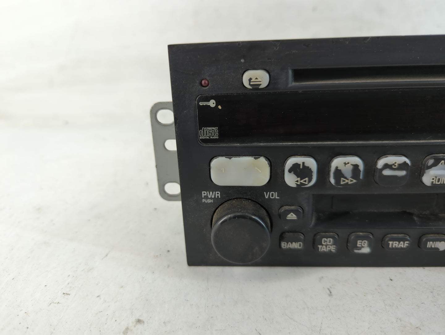 2006-2009 Buick Lacrosse Radio AM FM Cd Player Receiver Replacement P/N:10333584 Fits Fits 2006 2007 2008 2009 OEM Used Auto