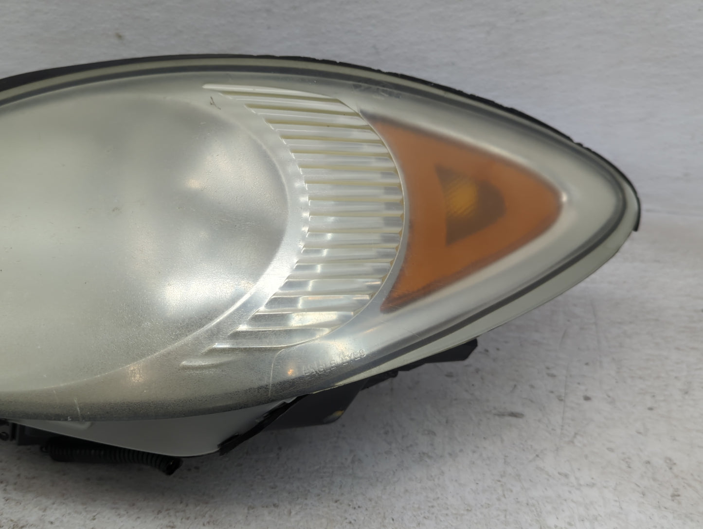 2005-2007 Buick Lacrosse Driver Left Oem Head Light Headlight Lamp - Oemusedautoparts1.com